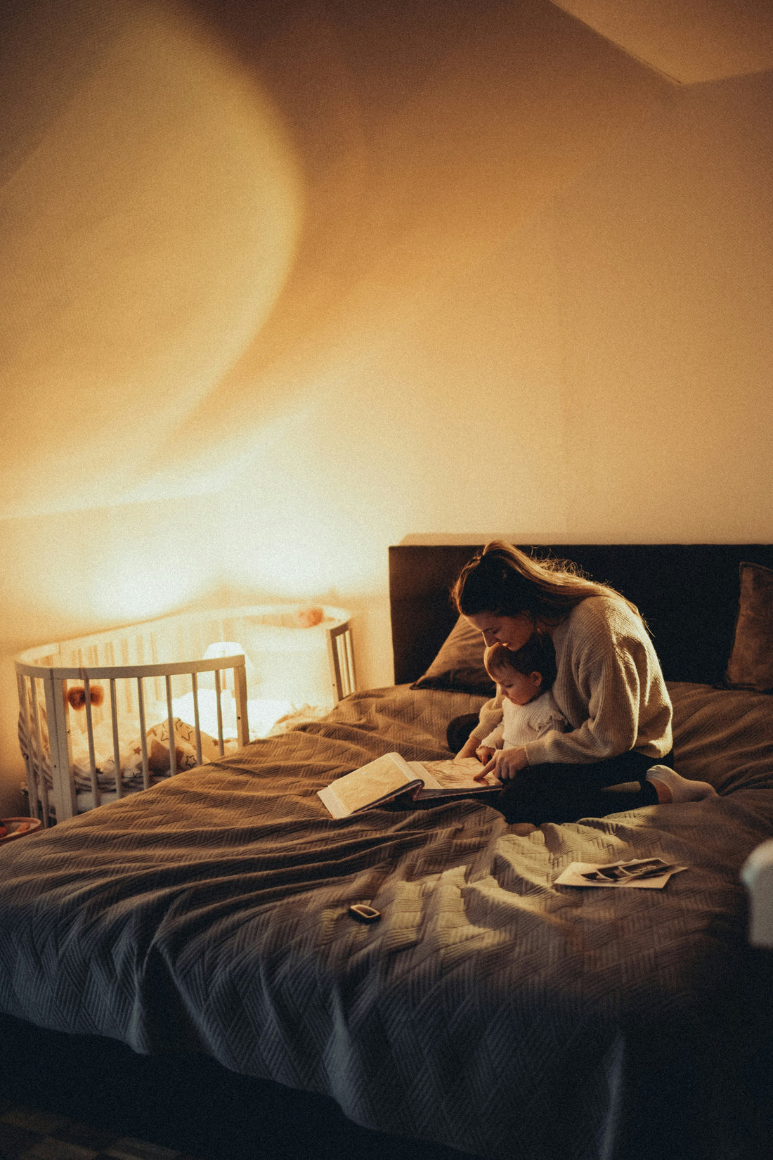 How to Encourage Your Baby to Talk Through Interactive Reading